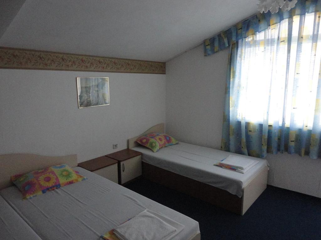 Guest Rooms Casa Luba Sveti Vlas Camera foto